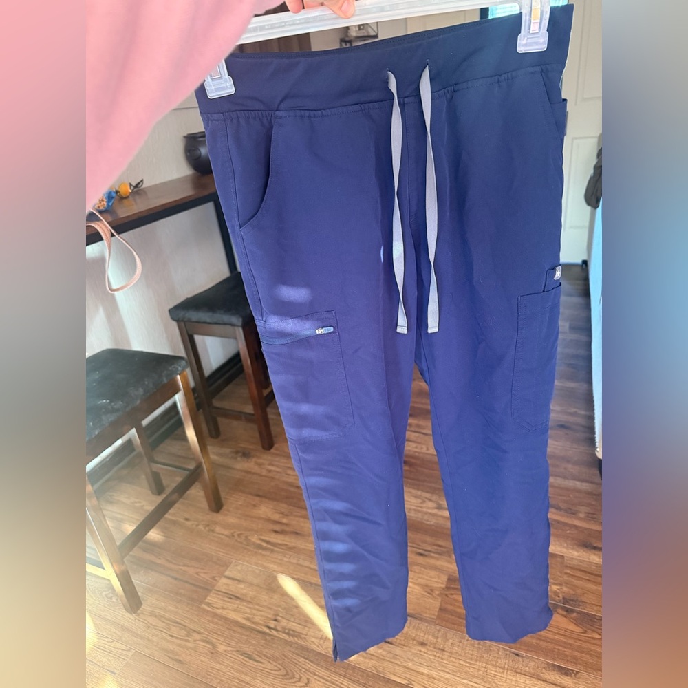 Figs Women Navy Yola Scrub Pants